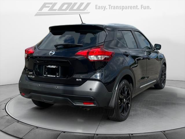 2020 Nissan Kicks SR