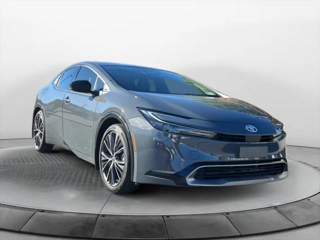 2025 Toyota Prius XLE