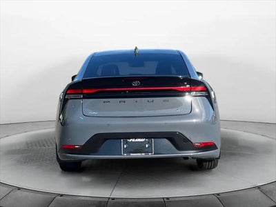 2025 Toyota Prius XLE