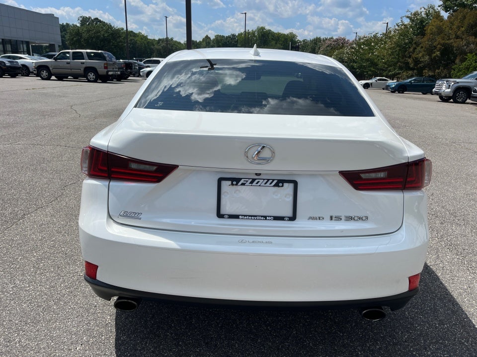 2016 Lexus IS 4dr Sdn AWD
