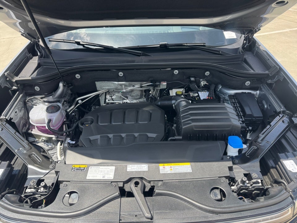 2026 Volkswagen Atlas Cross Sport SEL R-Line Black