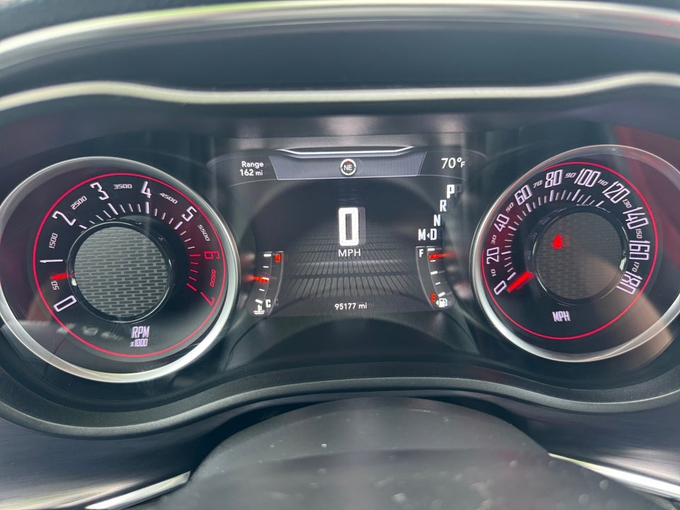 2018 Dodge Challenger 392 Hemi Scat Pack Shaker