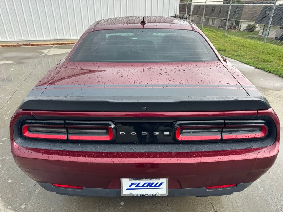 2018 Dodge Challenger 392 Hemi Scat Pack Shaker