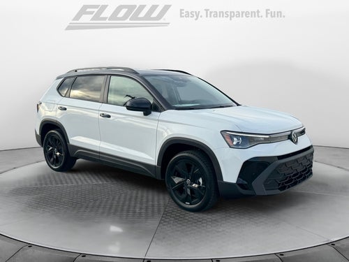 2026 Volkswagen Taos SE Black