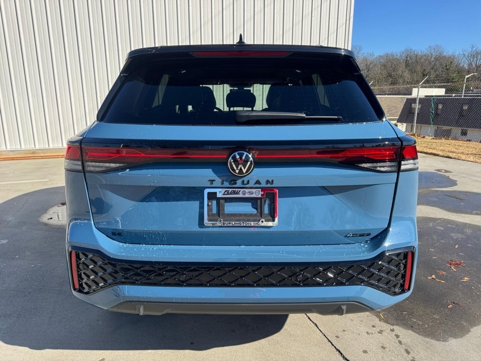 2026 Volkswagen Tiguan SE R-Line Black