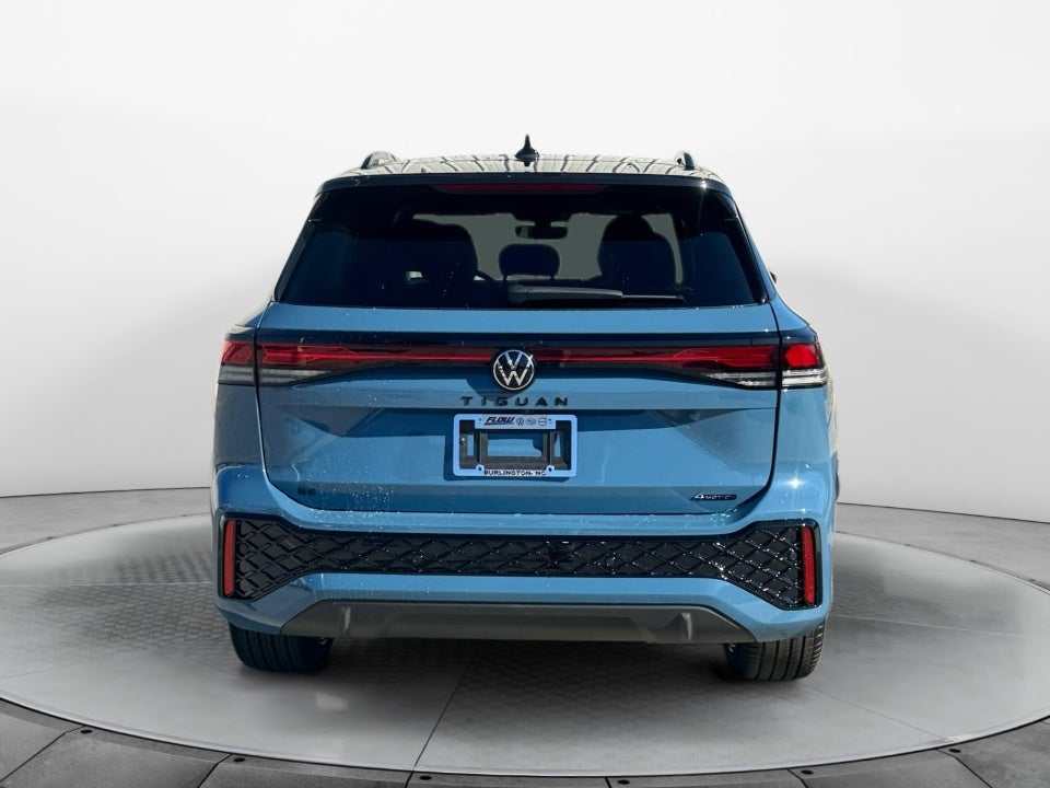 2026 Volkswagen Tiguan SE R-Line Black