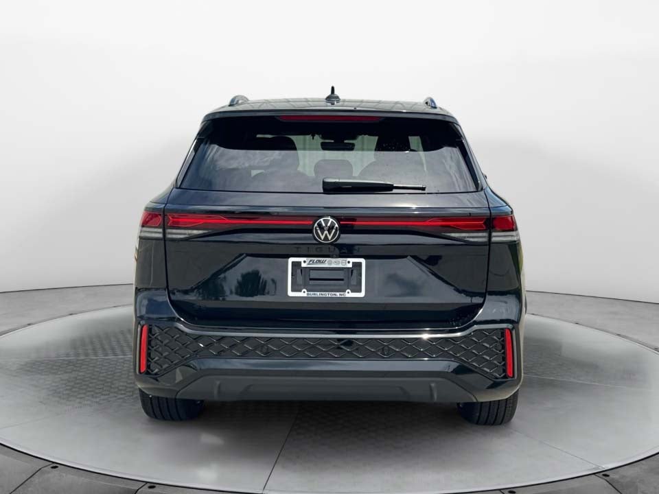 2026 Volkswagen Tiguan SE R-Line Black