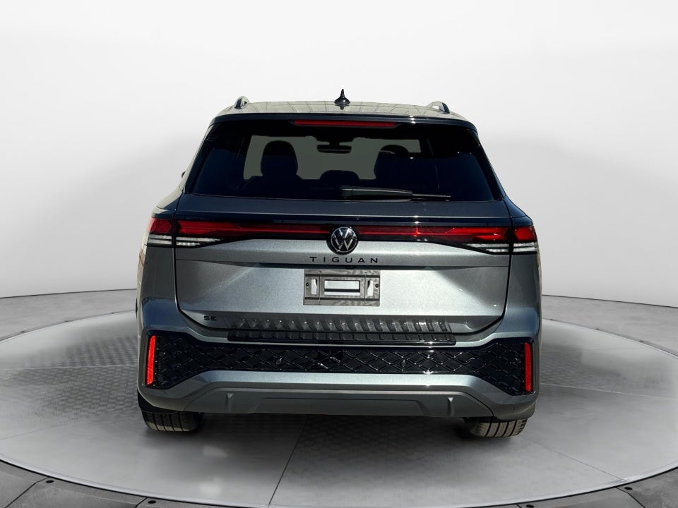 2026 Volkswagen Tiguan SE R-Line Black