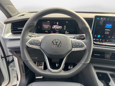 2026 Volkswagen Tiguan SE R-Line Black