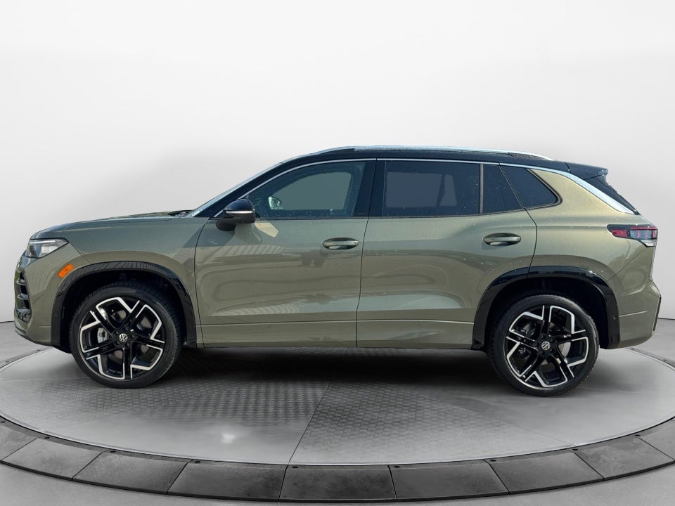 2026 Volkswagen Tiguan SEL R-Line Turbo