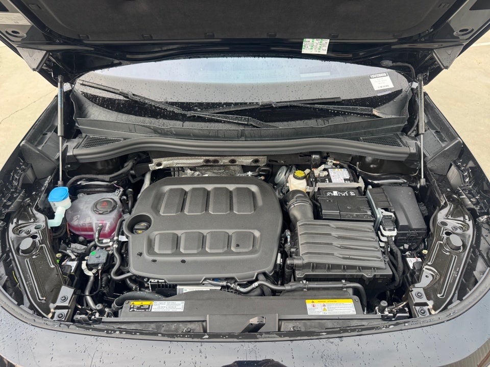 2026 Volkswagen Tiguan SEL R-Line Turbo