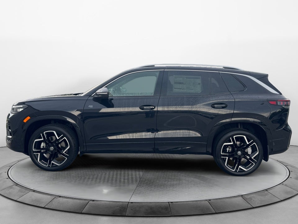 2026 Volkswagen Tiguan SEL R-Line Turbo