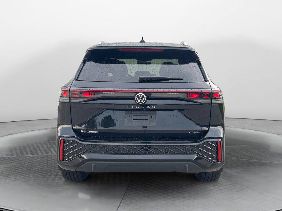 2026 Volkswagen Tiguan SEL R-Line Turbo