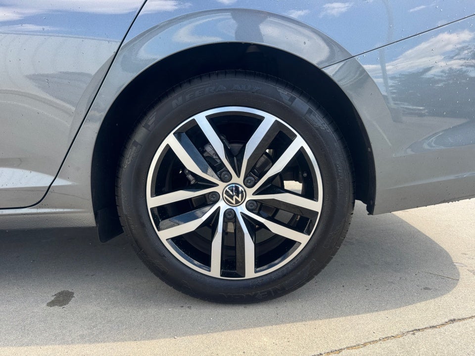 2026 Volkswagen Jetta SE