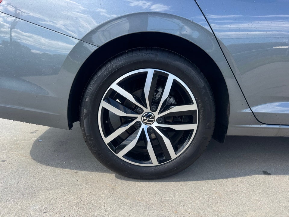 2026 Volkswagen Jetta SE