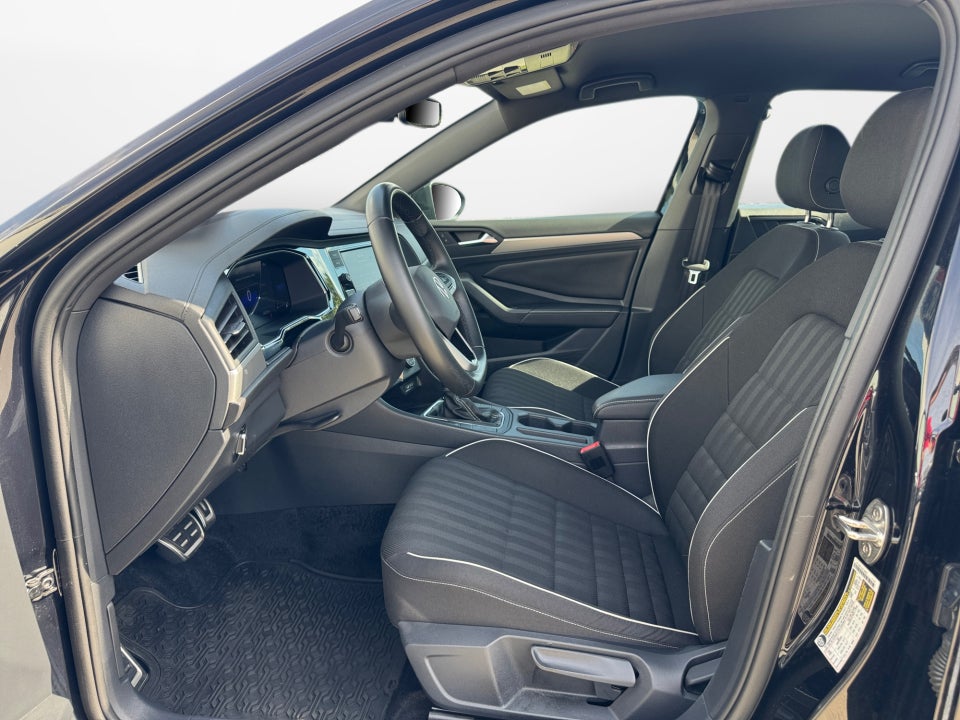 2024 Volkswagen Jetta Sport