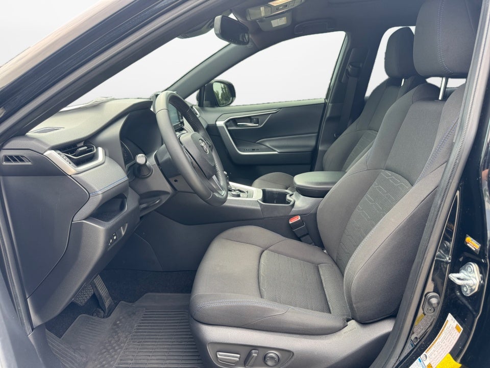 2022 Toyota RAV4 Hybrid Hybrid SE