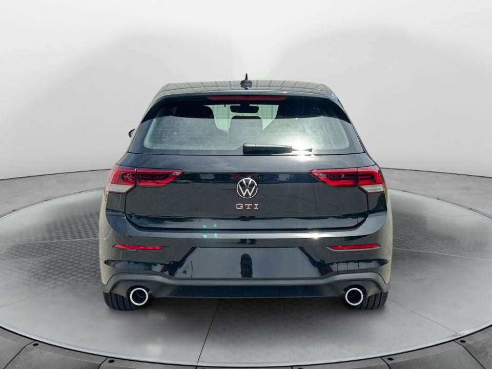 2026 Volkswagen Golf GTI SE