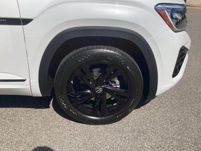 2026 Volkswagen Atlas Cross Sport SEL R-Line Black