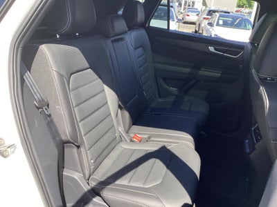 2026 Volkswagen Atlas Cross Sport SEL R-Line Black