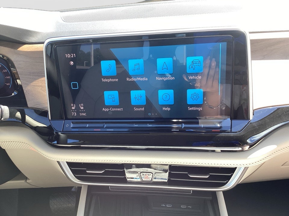 2026 Volkswagen Atlas 2.0T SE