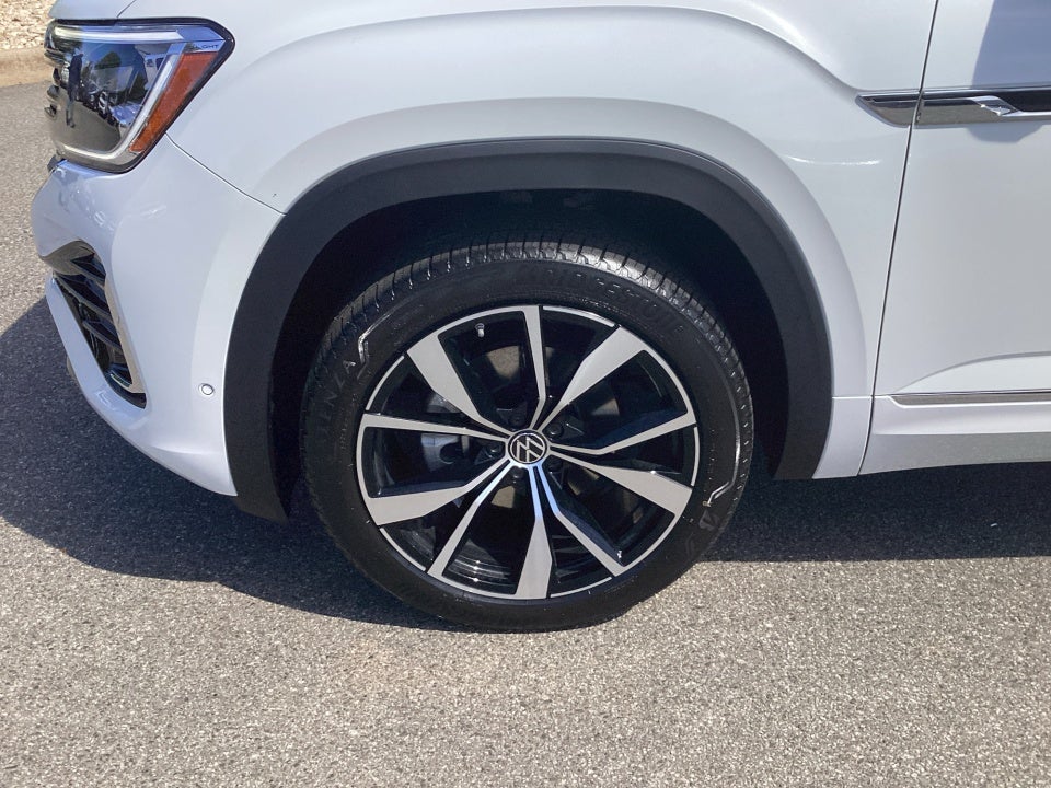 2026 Volkswagen Atlas SEL Premium R-Line