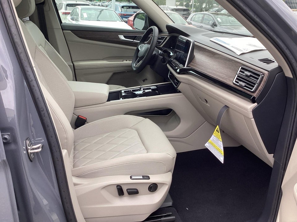 2026 Volkswagen Atlas SEL Premium R-Line