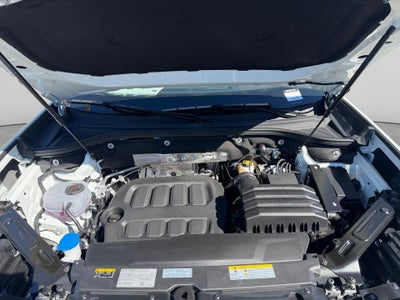 2027 Volkswagen Atlas SE w/Technology
