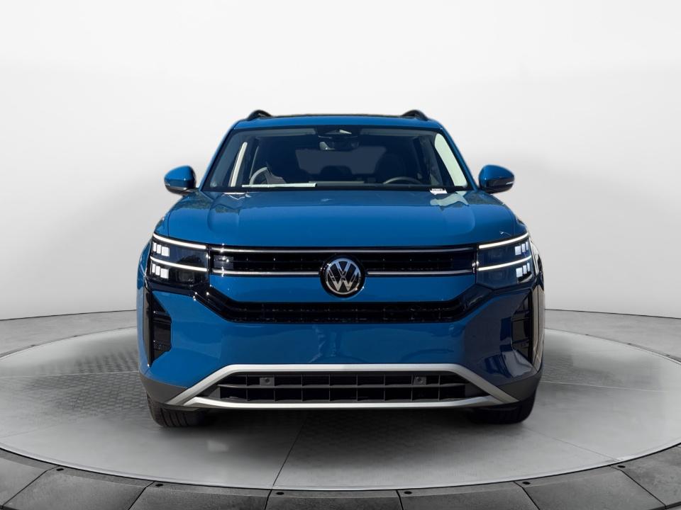 2027 Volkswagen Atlas SE w/Technology