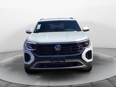2026 Volkswagen Atlas Cross Sport SE with Technology