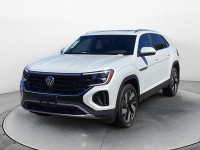 2026 Volkswagen Atlas Cross Sport SE with Technology