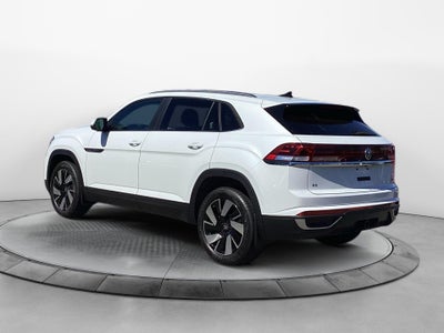 2026 Volkswagen Atlas Cross Sport SE with Technology