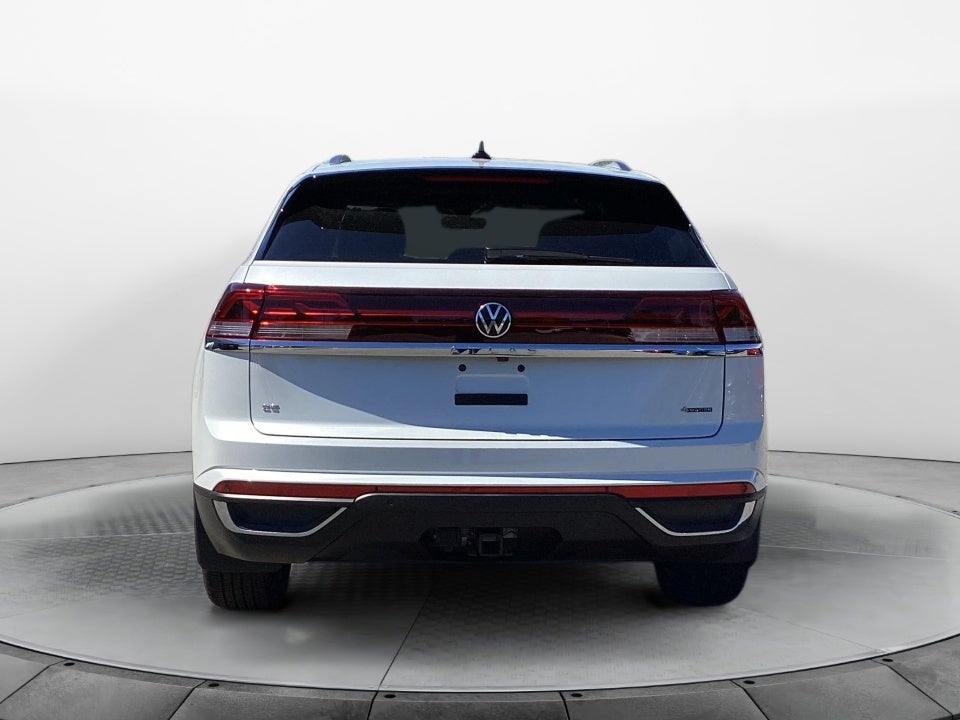 2026 Volkswagen Atlas Cross Sport SE with Technology