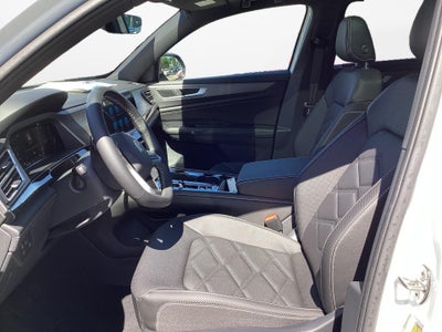 2026 Volkswagen Atlas Cross Sport SE with Technology