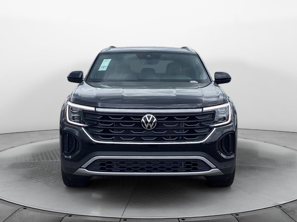 2026 Volkswagen Atlas Cross Sport SE with Technology