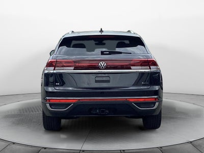 2026 Volkswagen Atlas Cross Sport SE with Technology
