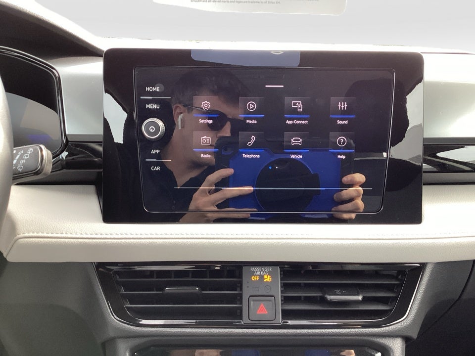 2025 Volkswagen Taos S