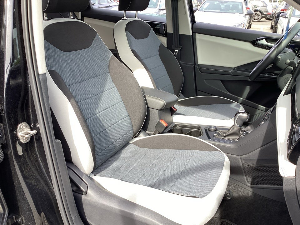 2025 Volkswagen Taos S