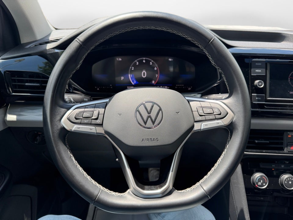 2023 Volkswagen Taos S