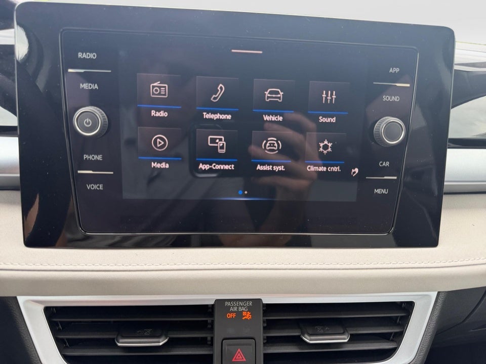 2026 Volkswagen Taos SE