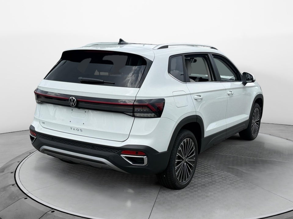 2026 Volkswagen Taos SE