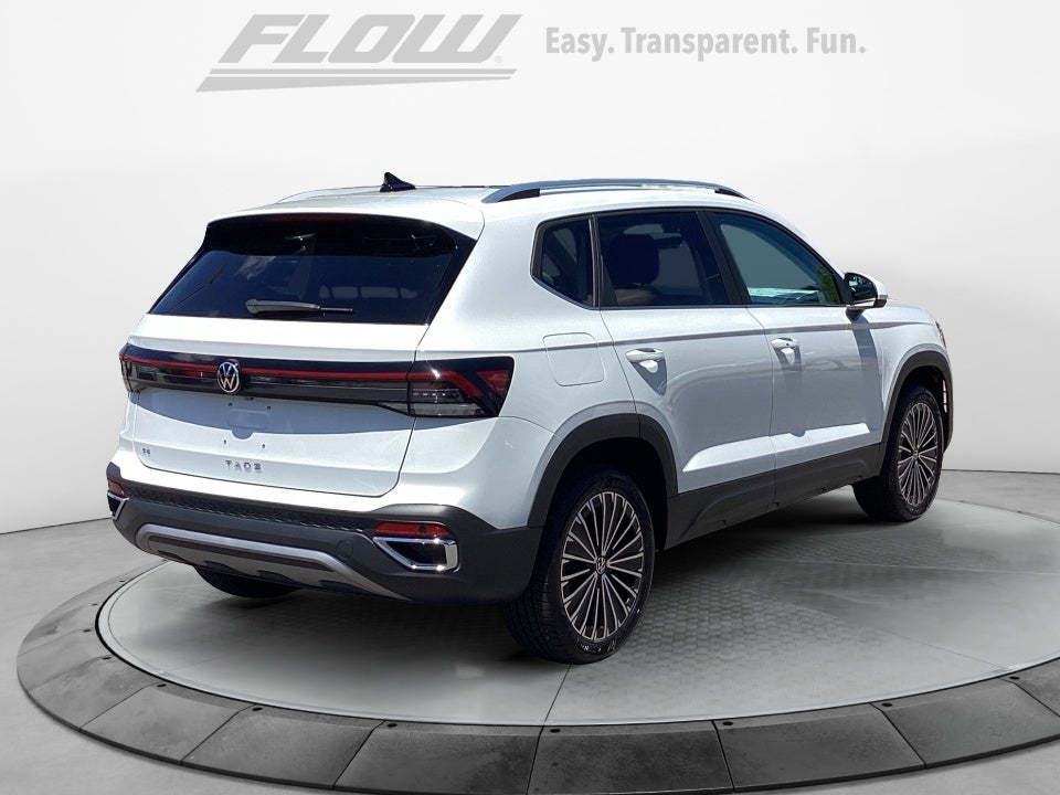 2026 Volkswagen Taos SE