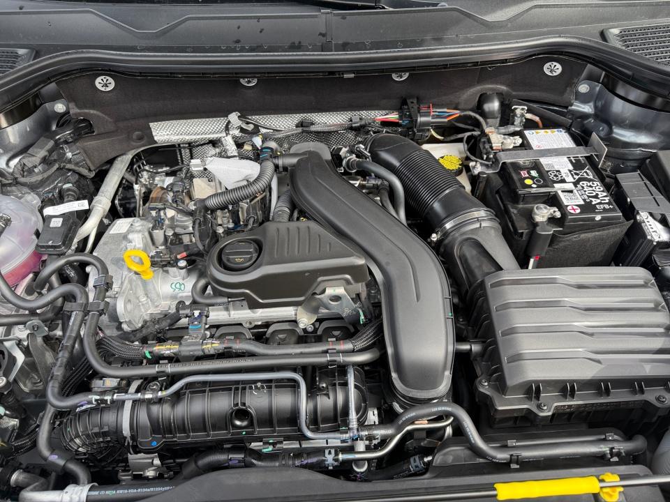 2027 Volkswagen Taos Sport