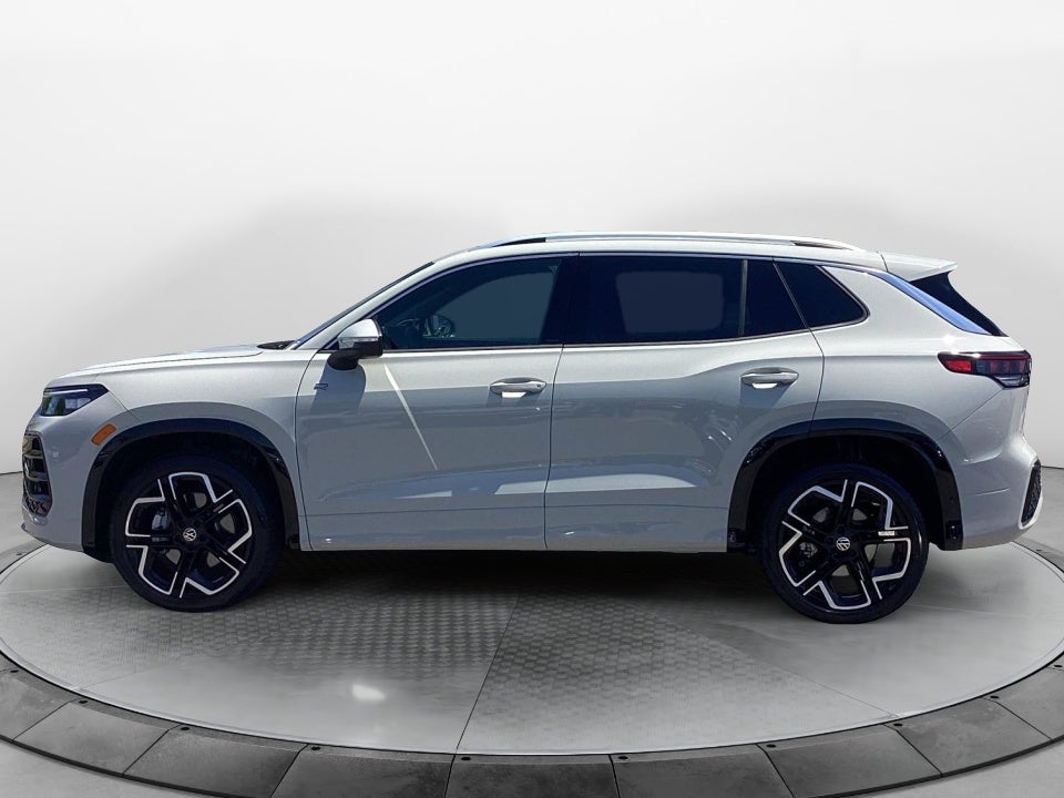 2026 Volkswagen Tiguan SEL R-Line Turbo