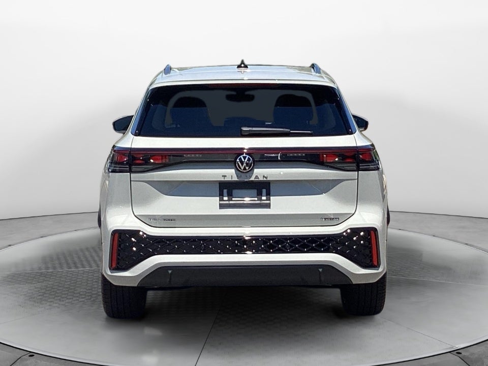 2026 Volkswagen Tiguan SEL R-Line Turbo