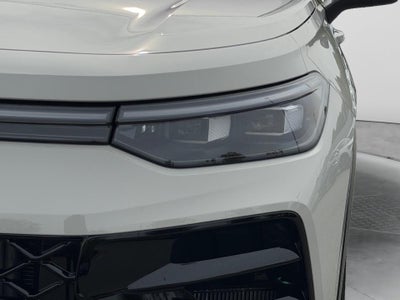 2027 Volkswagen Tiguan SEL R-Line Turbo