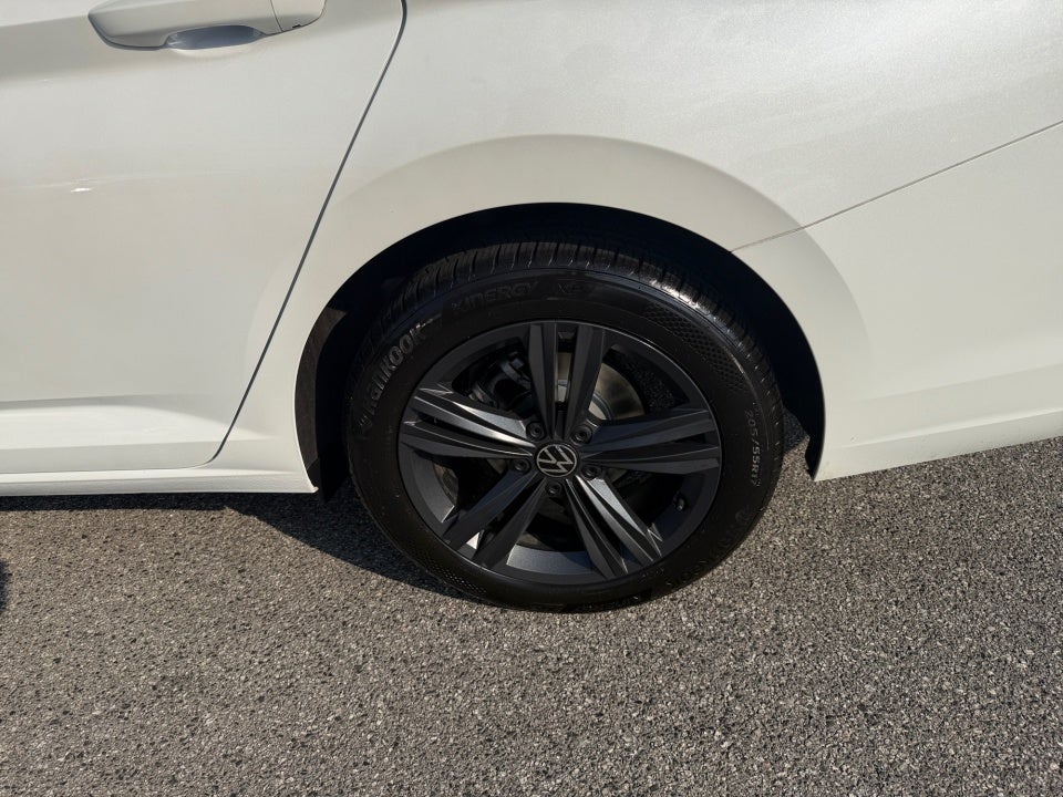 2022 Volkswagen Jetta SE
