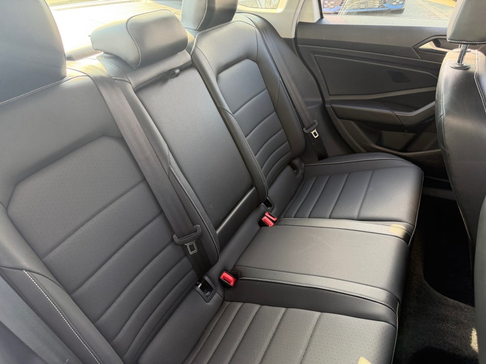 2022 Volkswagen Jetta SE