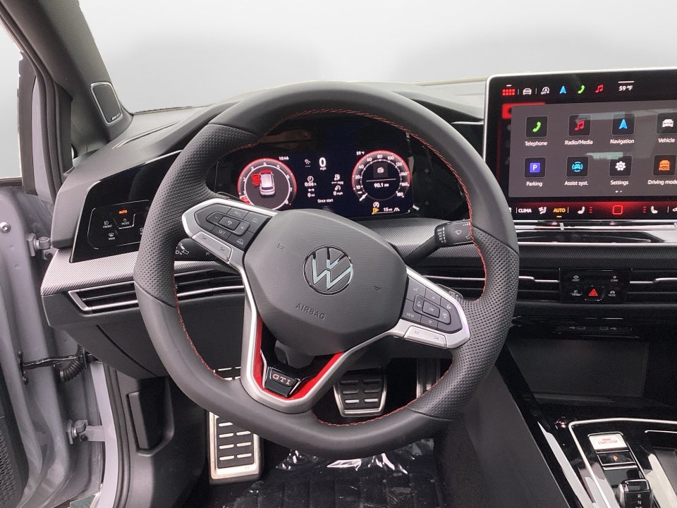 2026 Volkswagen Golf GTI SE