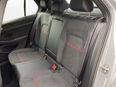 2026 Volkswagen Golf GTI SE